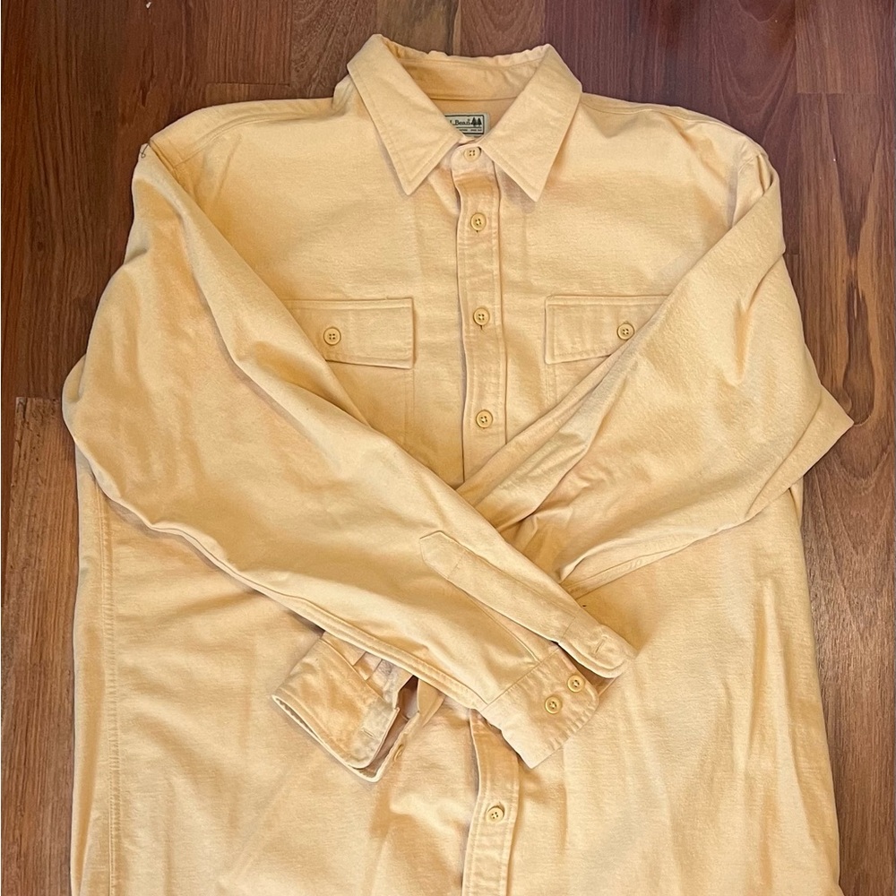 L.L. Bean Men’s Thick Heavyweight Button Down Shirt